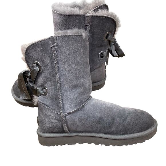 UGG Australia Customizable Bailey Bow Short Shearling Boots Charcoal - Picture 3 of 7